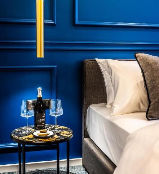 فندق Apeiro City Avant Garde