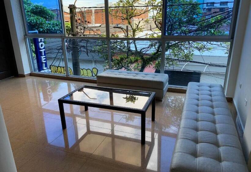 בית מלון כפרי Castellón Plaza