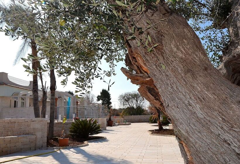 Отель Casale Porto Contessa