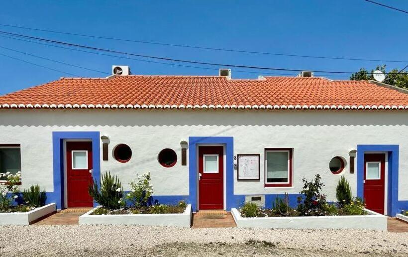 هتل Casas Do Moinho   Turismo De Aldeia