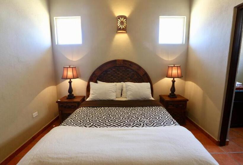 فندق Cerritos Surf Town   Beach Front Property