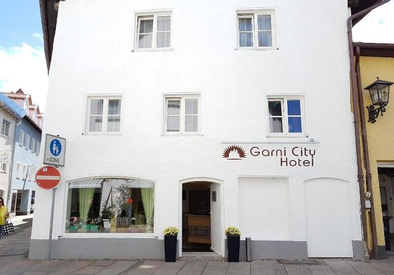 هتل Garni City