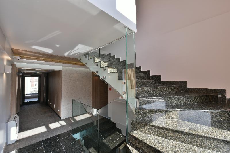 فندق Apeiro City Avant Garde