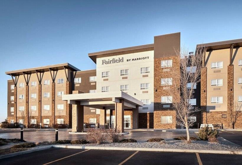 בית מלון כפרי Fairfield Inn & Suites By Marriott Airdrie