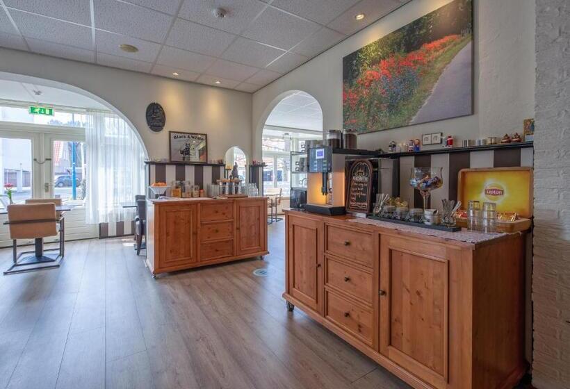 فندق De Branding