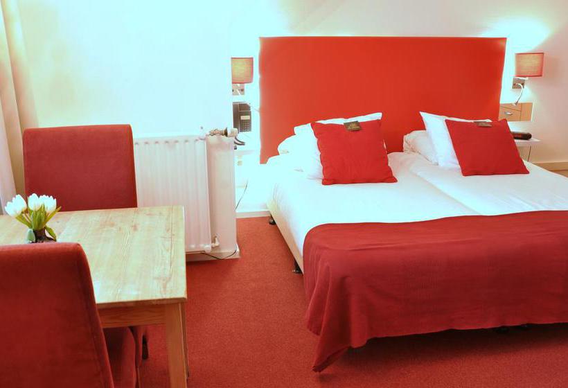 בית מלון כפרי De Stee