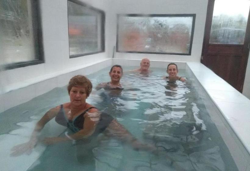 هتل Descanso De Las Piedras