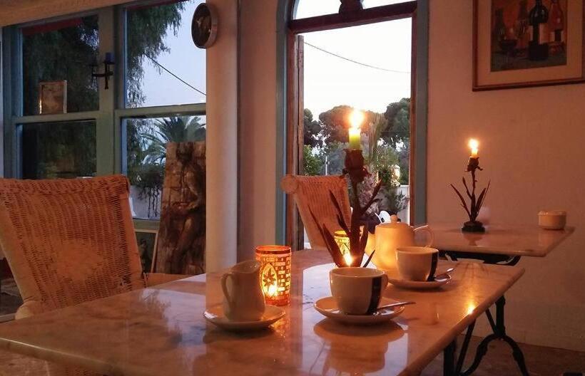 Отель El Artista