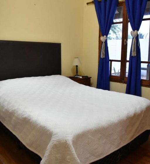 فندق El Colonial