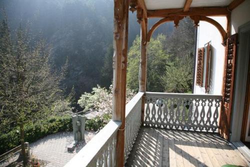 Отель Fontana Passugg