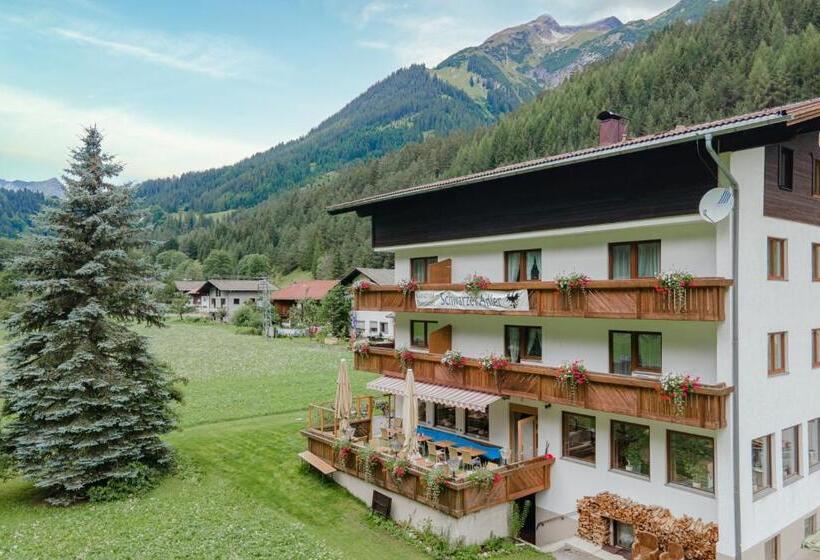 Отель Gasthof Schwarzer Adler