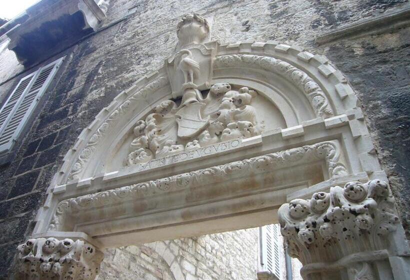 בית מלון כפרי Gothic Palace Heritage