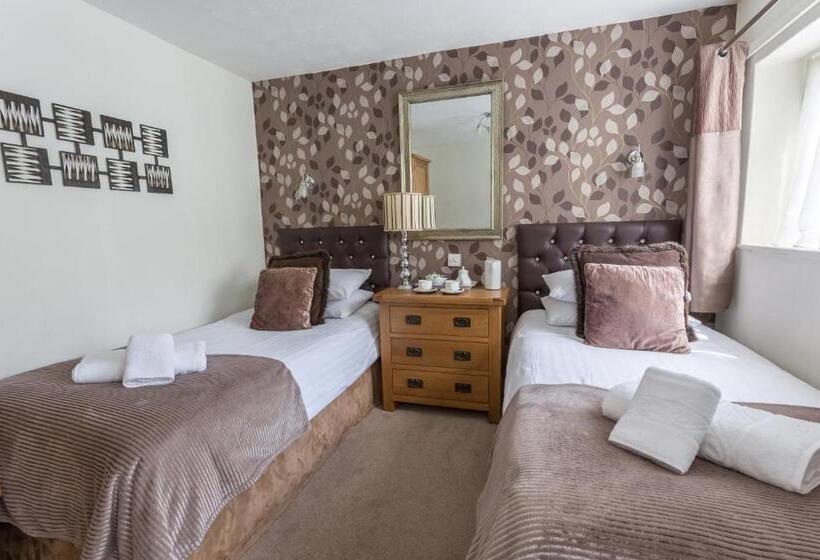 Отель Highfield