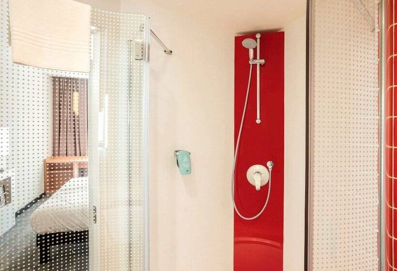 호텔 Ibis Moscow Oktyabrskoye Pole