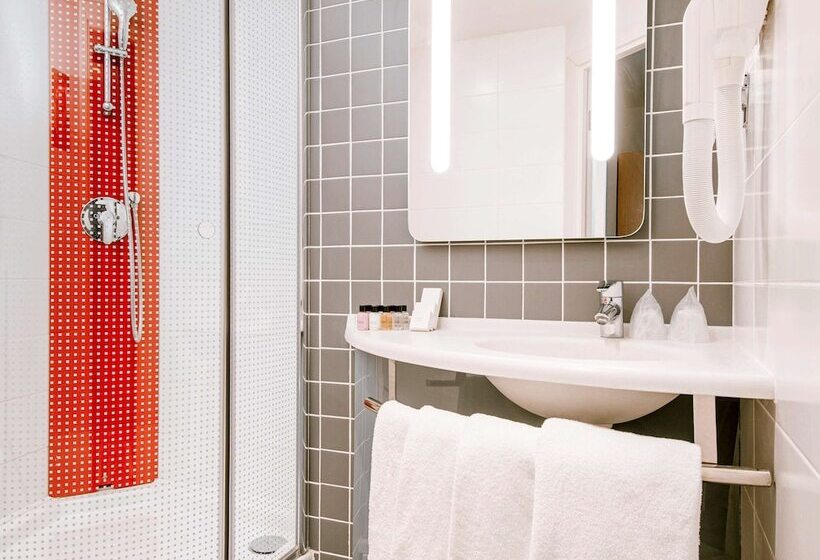 호텔 Ibis Moscow Oktyabrskoye Pole