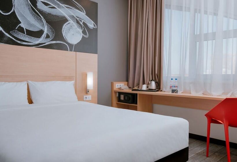 호텔 Ibis Moscow Oktyabrskoye Pole