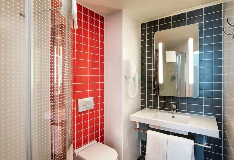 호텔 Ibis Moscow Oktyabrskoye Pole