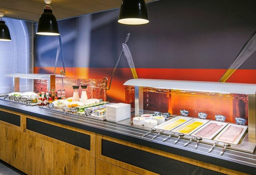 호텔 Ibis Moscow Oktyabrskoye Pole