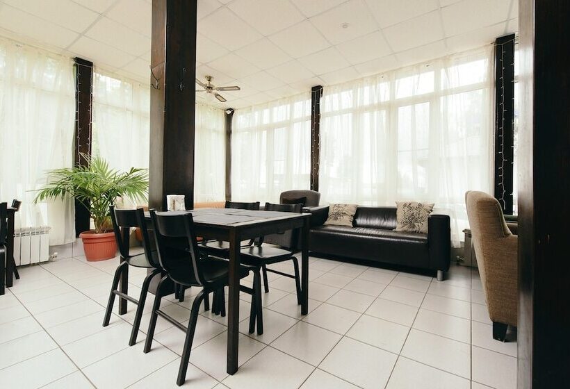 酒店 Iceberg House