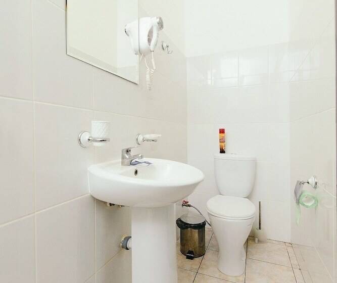 酒店 Iceberg House