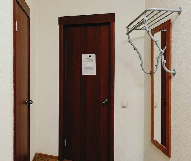 酒店 Iceberg House