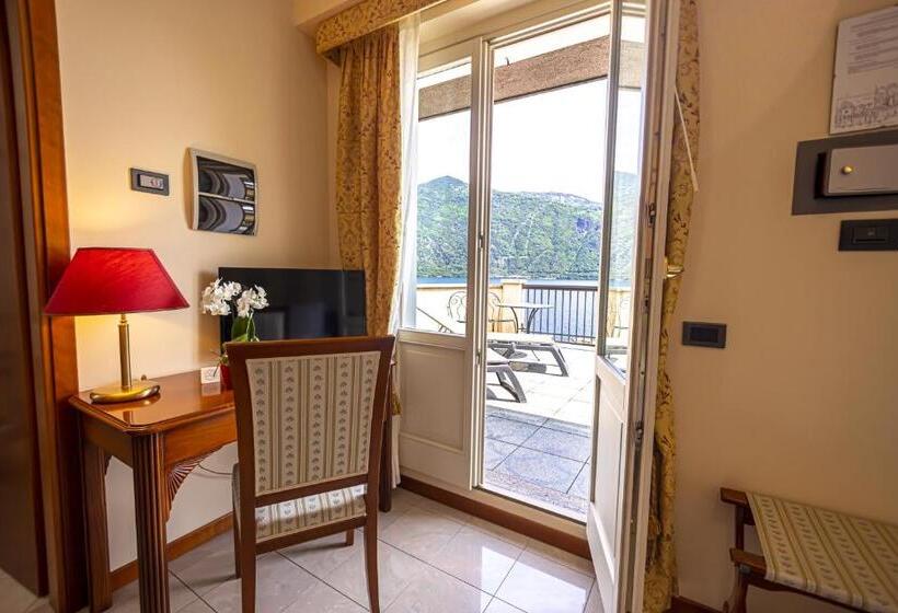 Il Portico By Lvg Hotel Collection