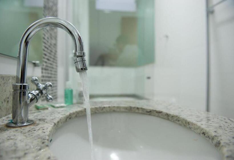 酒店 Italian Palace