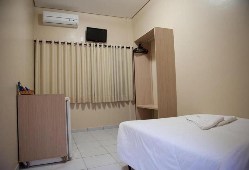 酒店 Italian Palace