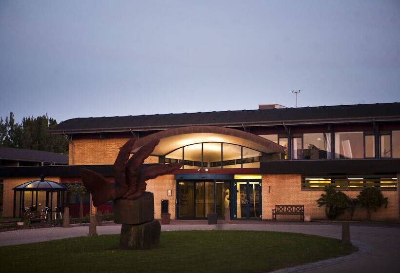 فندق Kobæk Strand Konferencecenter