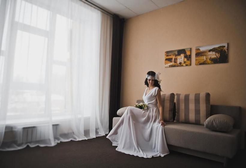 בית מלון כפרי Kommersant