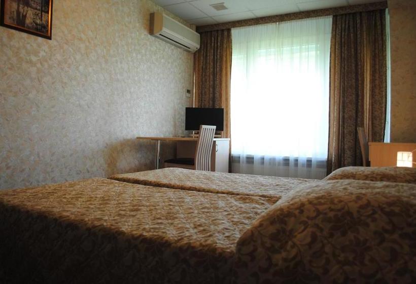 בית מלון כפרי Krylatskoe