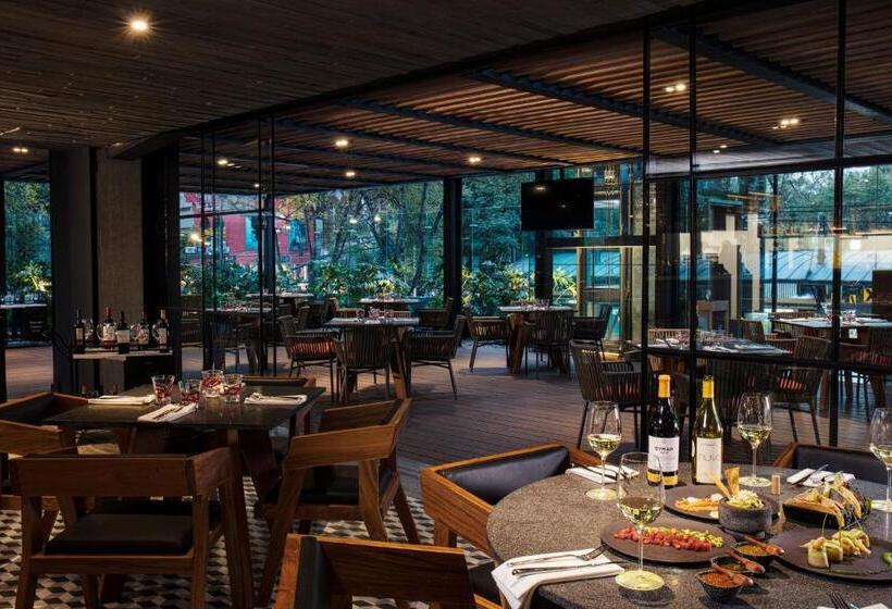 هتل Krystal Grand Suites Insurgentes