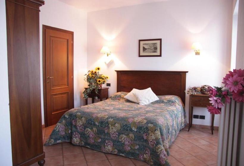 בית מלון כפרי La Locanda