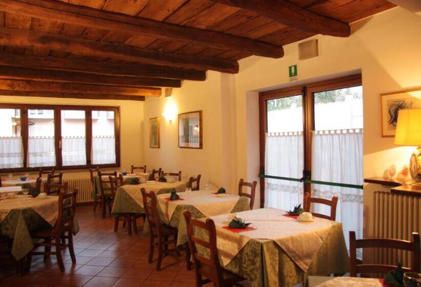 בית מלון כפרי La Locanda