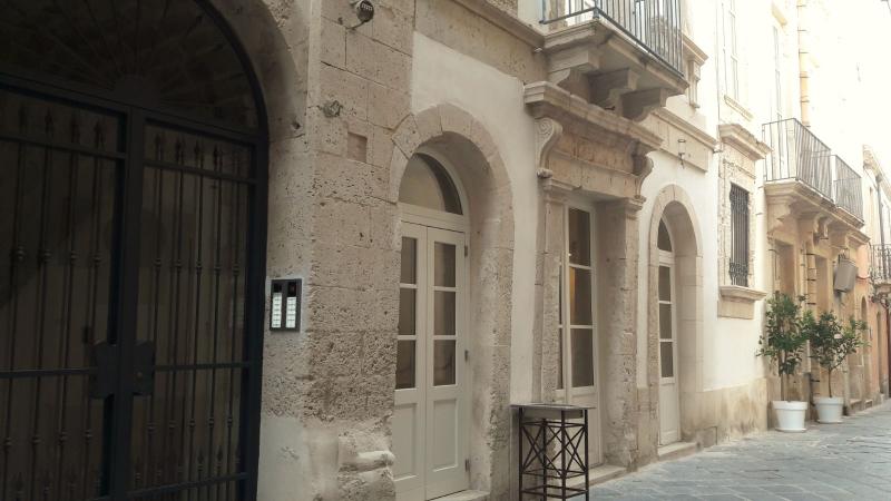 Отель Lanterne Magiche Ortigia Suites