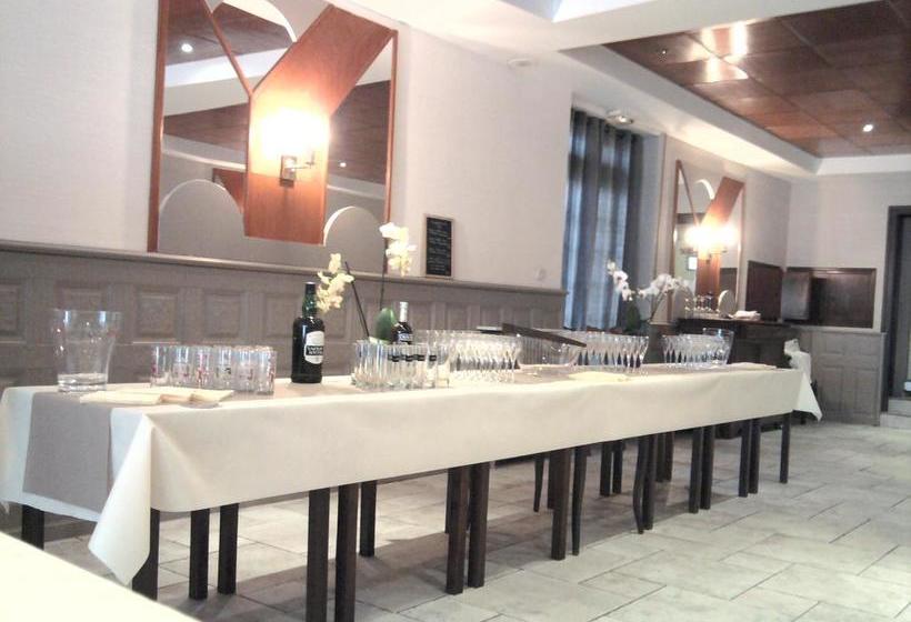 Отель Le Central By Santat !