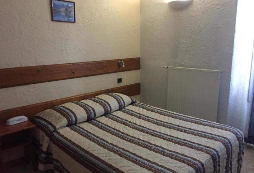 Отель Le Centre