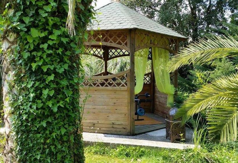 Отель Levolle Marine