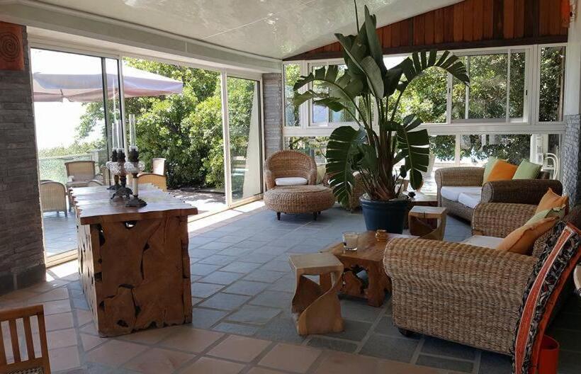 Отель Levolle Marine