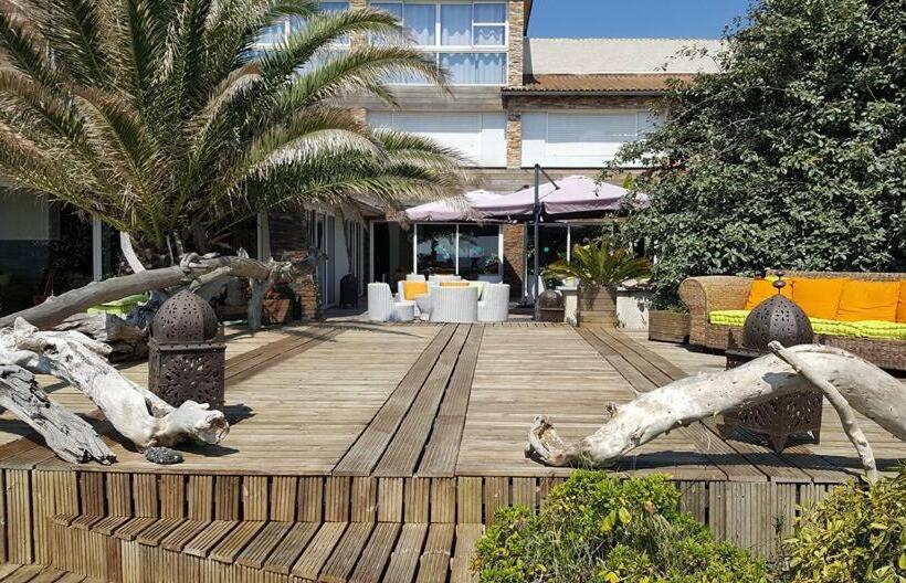 Отель Levolle Marine