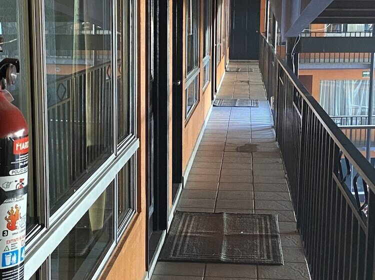 Отель Los Altos