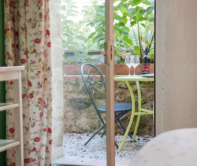 هتل Massa Vecchia