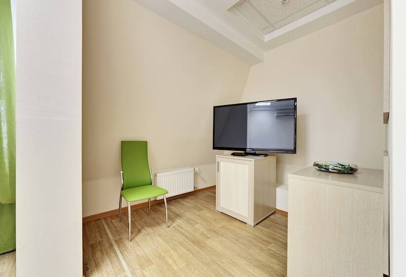 בית מלון כפרי Minima Kuzminki