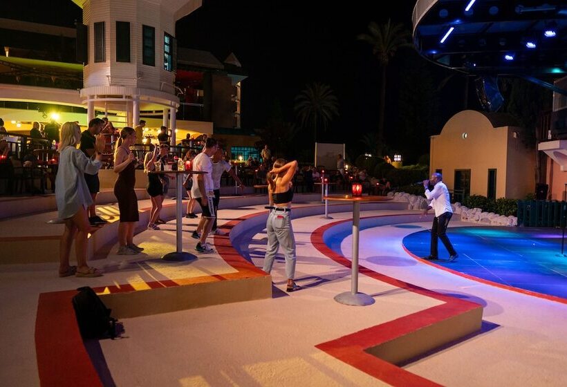 호텔 Aqi Pegasos Resort