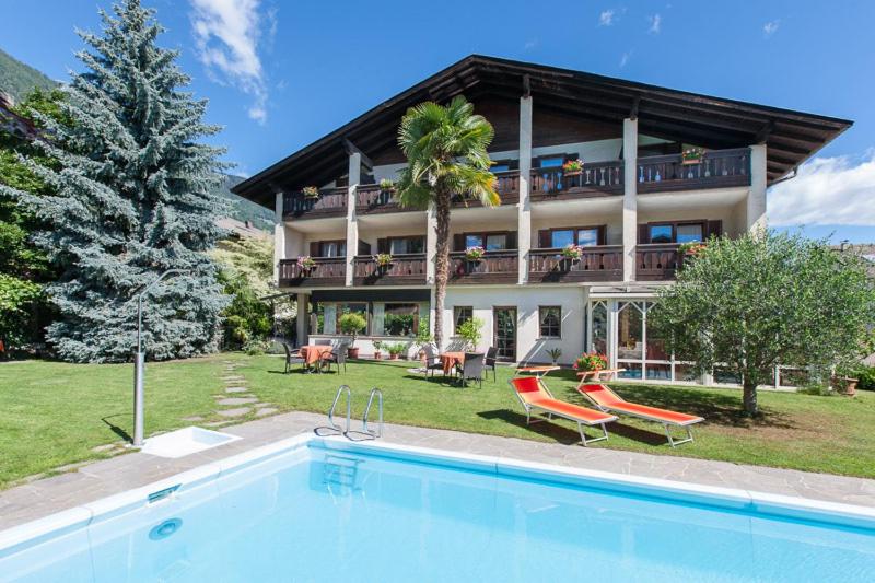 בית מלון כפרי Pension Weingarten