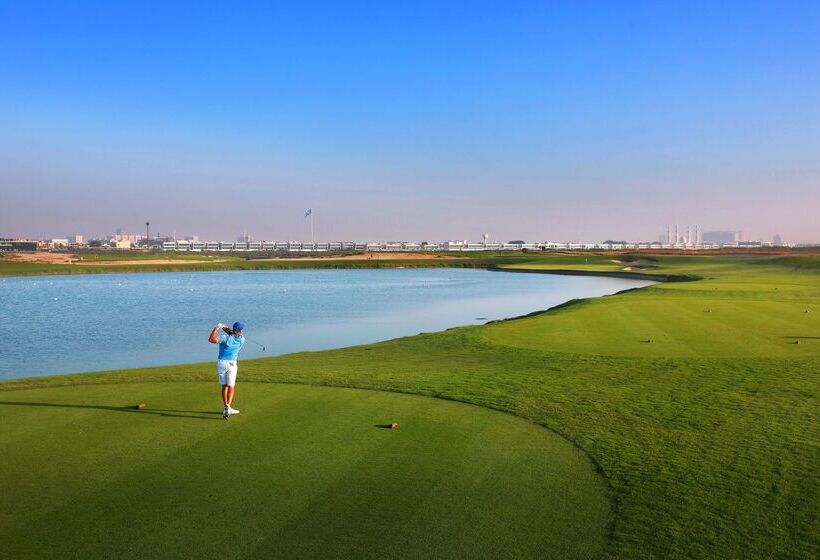 Radisson Blu Hotel, Ajman