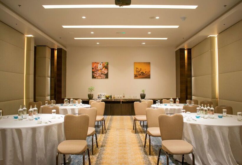 Radisson Blu Hotel, Ajman