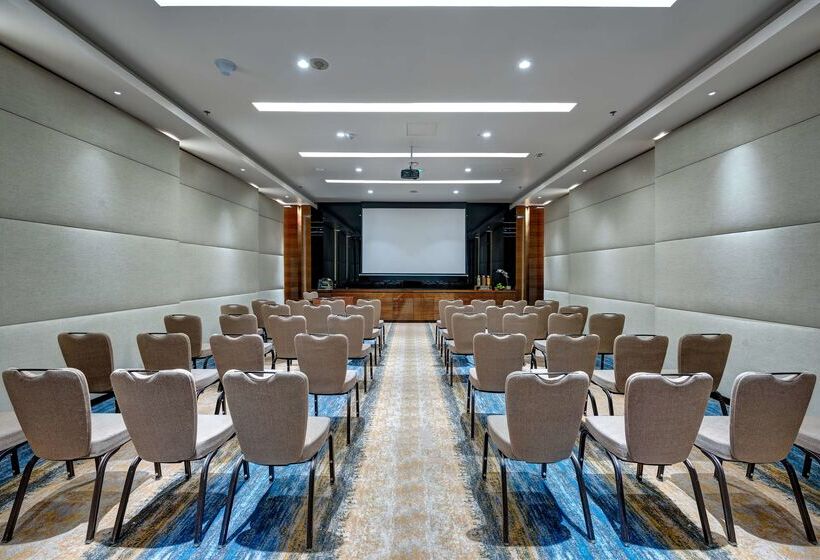 Radisson Blu Hotel, Ajman