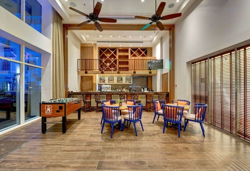 Radisson Blu Hotel, Ajman