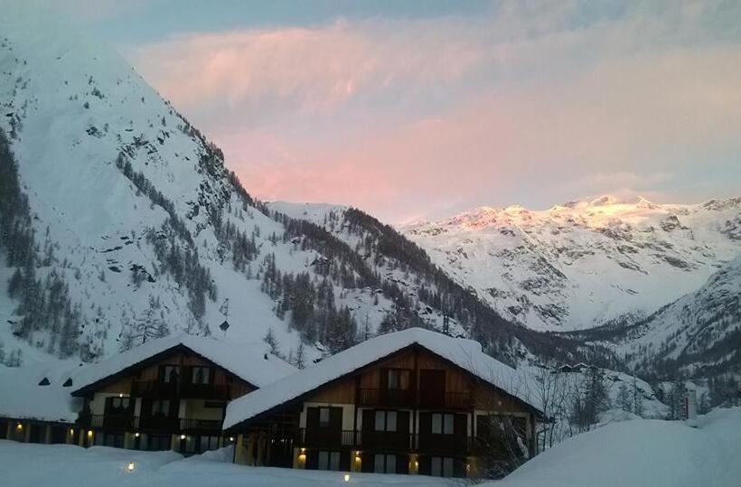 Otel Residence Dei Walser